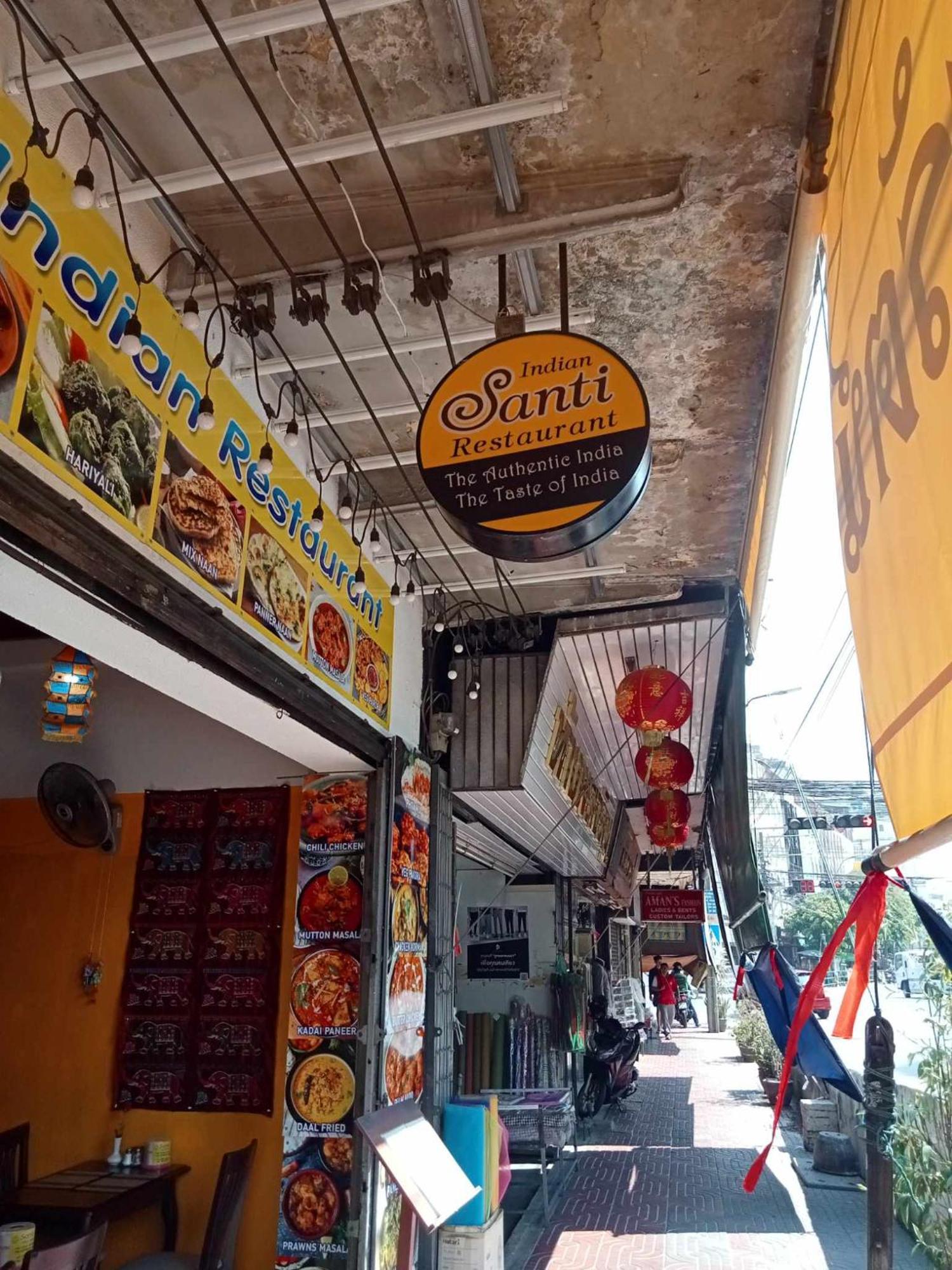 Апартаменти Bang Lumphu House&Bistro Бангкок Екстер'єр фото